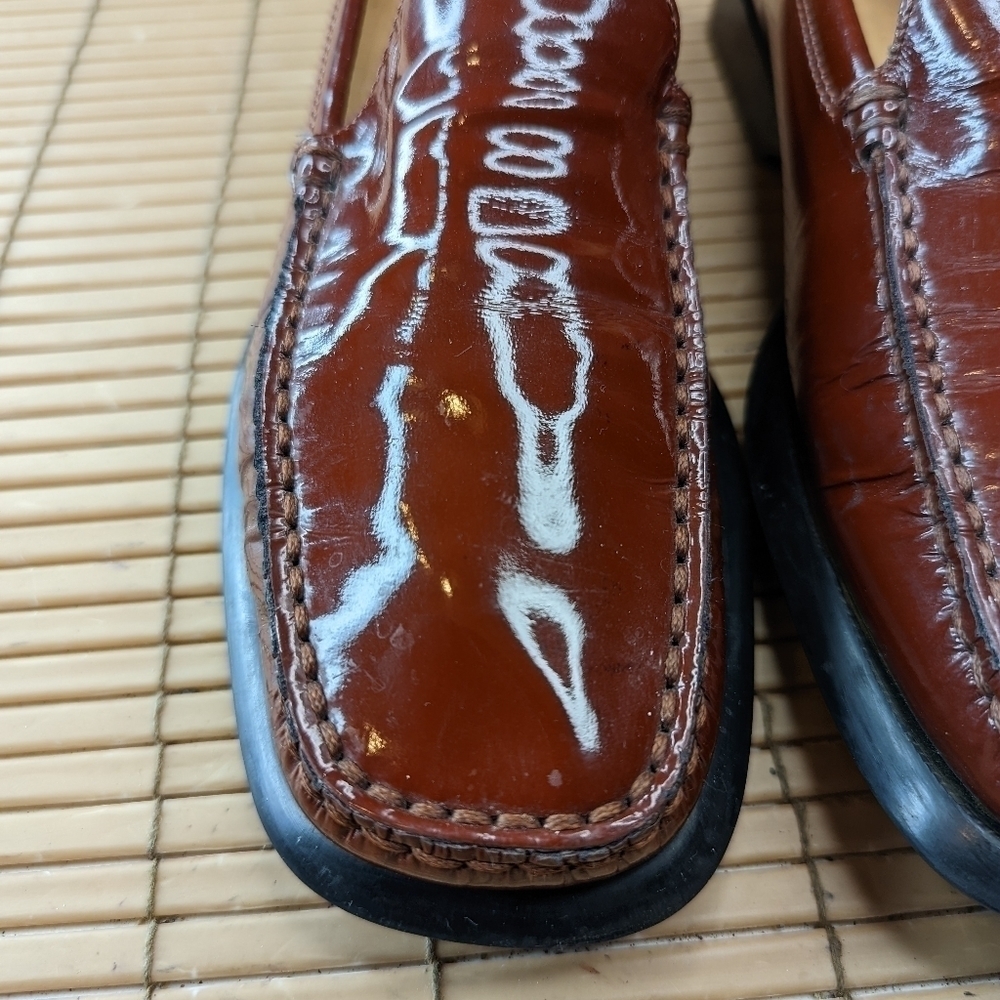 Tod's Women's Gommino Red patent leather Loafers US 8 Driving Moccasin Shoes - Picture 4 of 11